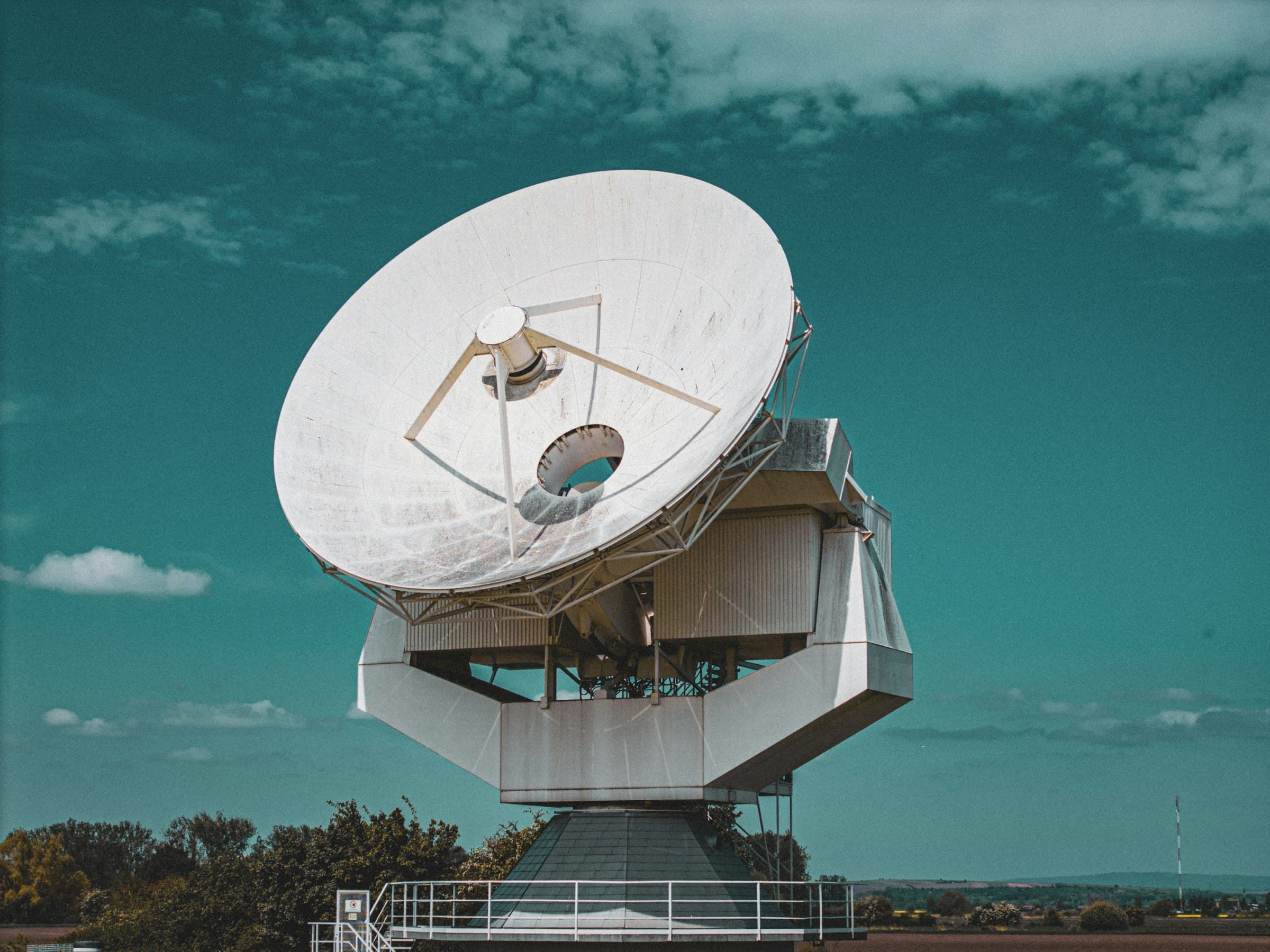 Connectivité par satellite